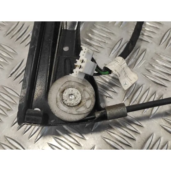 Elevalunas Delantero Izquierdo para Mercedes-Benz Clase C (W203) Berlina
