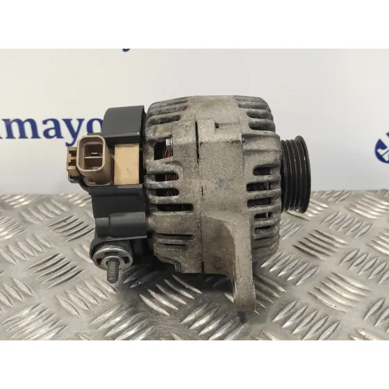 Alternador para Nissan Micra (K12E)