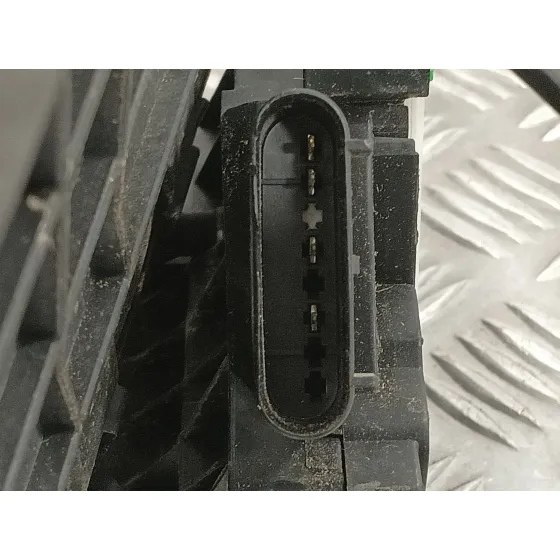 Cerradura Puerta Trasera Derecha para Ford Fiesta (Cb1)