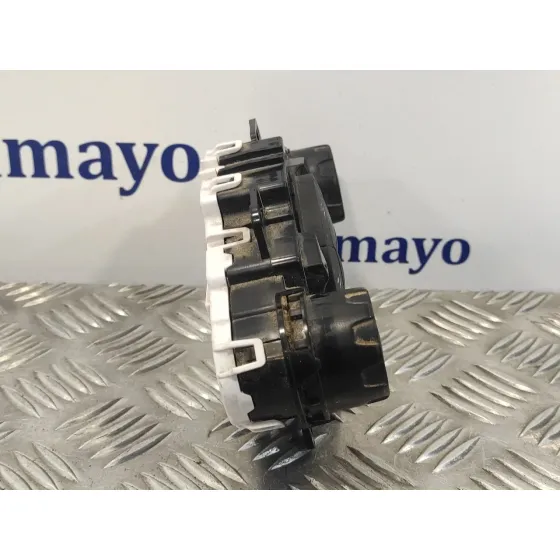 Mando Climatizador para Ford Fiesta (Cb1)