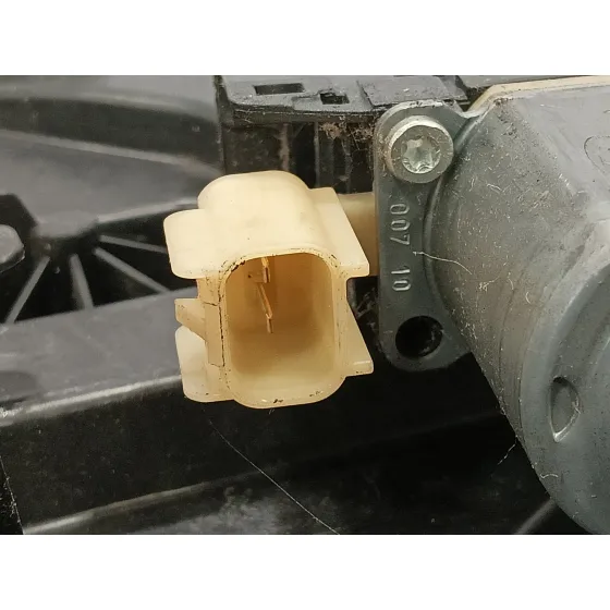 Elevalunas Delantero Derecho para Ford Fiesta (Cb1)