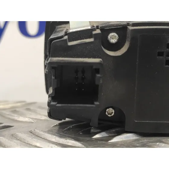 Mando Luces para Ford Focus Lim. (Cb8)