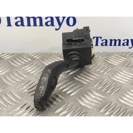 Mando Limpia para Ford Focus Lim. (Cb8)