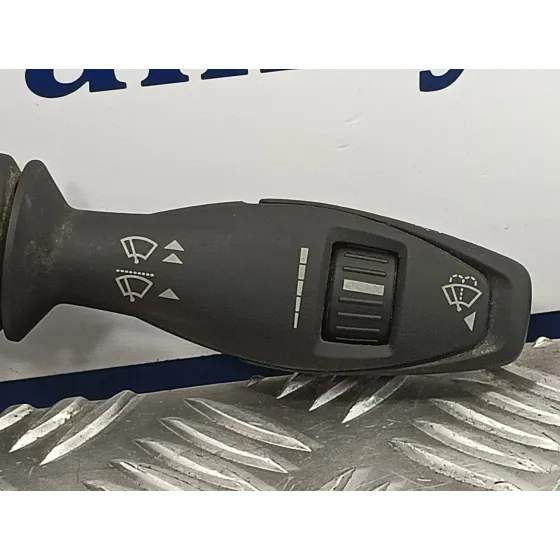 Mando Limpia para Ford Fiesta (Cb1)