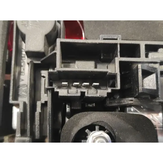 Piloto Trasero Izquierdo Interior para Volkswagen Touareg (7L6)