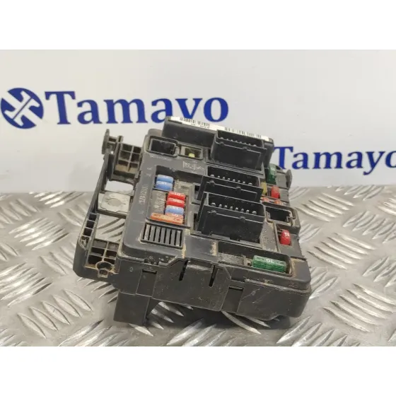 Caja Reles / Fusibles para Peugeot Partner (S2)