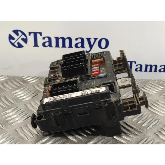 Caja Reles / Fusibles para Peugeot Partner (S2)