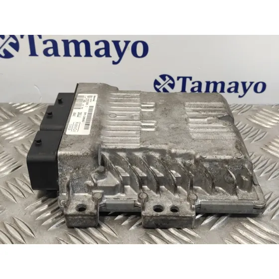 Centralita Motor Uce para Ford Focus Lim. (Cb8)