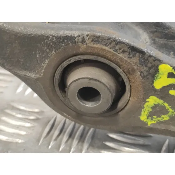 Brazo Suspension Inferior Delantero Derecho para Volkswagen Touareg (7L6)
