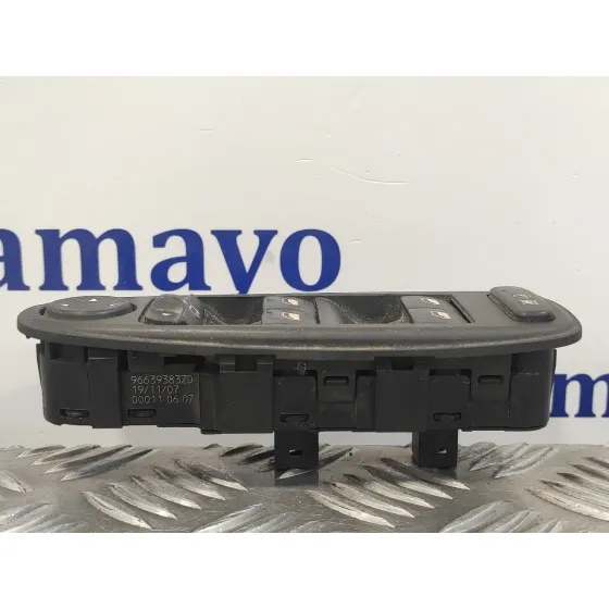 Mando Elevalunas Delantero Izquierdo para Citroën C4 Picasso
