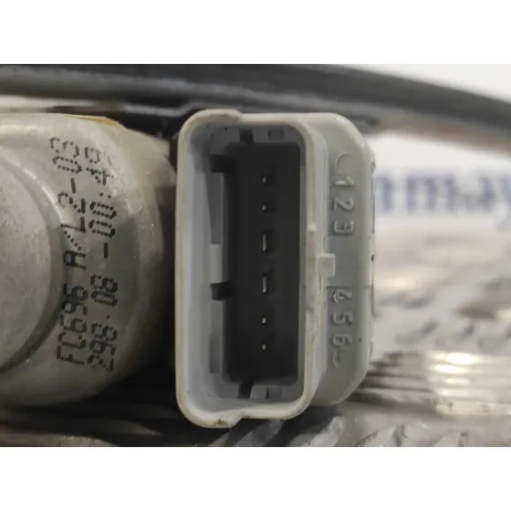Elevalunas Delantero Izquierdo para Citroën C3