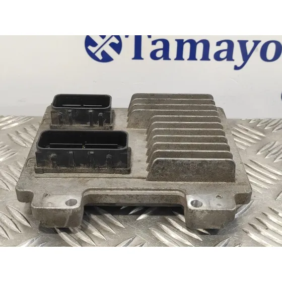Centralita Motor Uce para Opel Astra J Lim.
