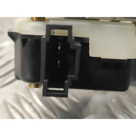 Cerradura Maletero / Porton para Volkswagen Touareg (7L6)