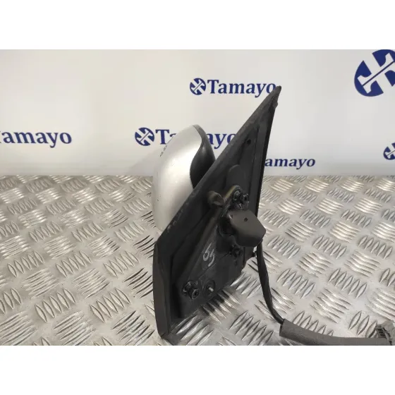 Retrovisor Derecho para Nissan Almera Tino (V10M)