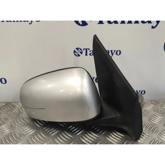 Retrovisor Derecho para Nissan Almera Tino (V10M)