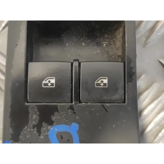 Mando Elevalunas Delantero Izquierdo para Opel Astra J Lim.
