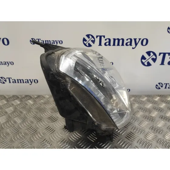 Faro Derecho para Opel Meriva