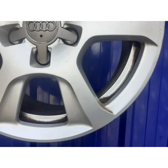 Llanta para Audi A4 Avant (8K5) (2008)