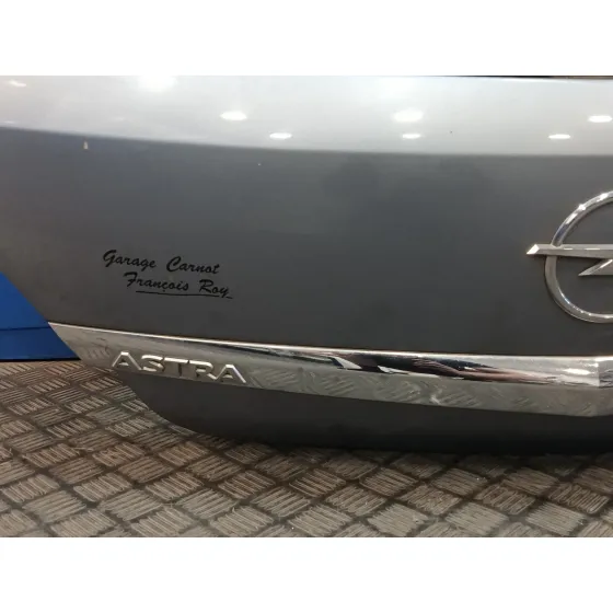 Porton Trasero para Opel Astra H Ber.