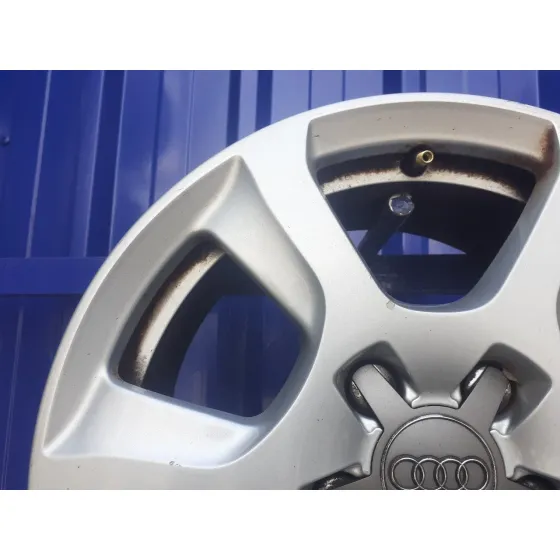 Llanta para Audi A4 Avant (8K5) (2008)