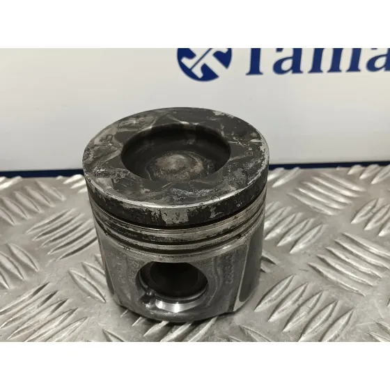 Piston para Nissan Qashqai (J11)