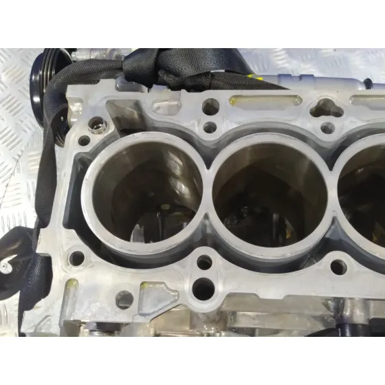Bloque para Mazda 3 Berlina (Bp)