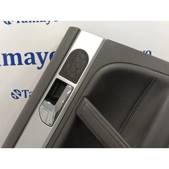 Guarnecido Puerta Trasera Izquierda para Volkswagen Touareg (7L6)