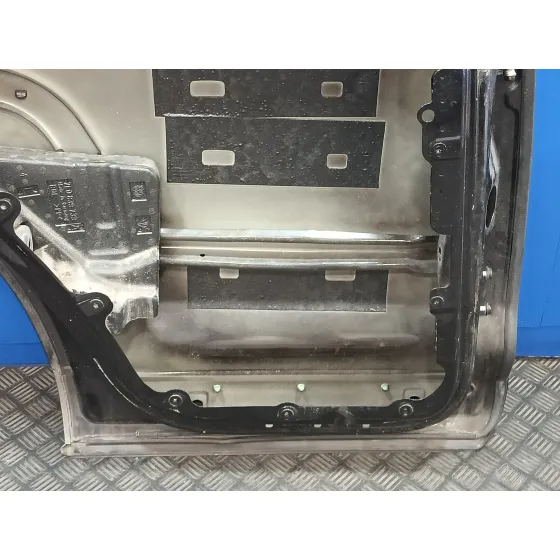 Puerta Trasera Izquierda para Volkswagen Touareg (7L6)
