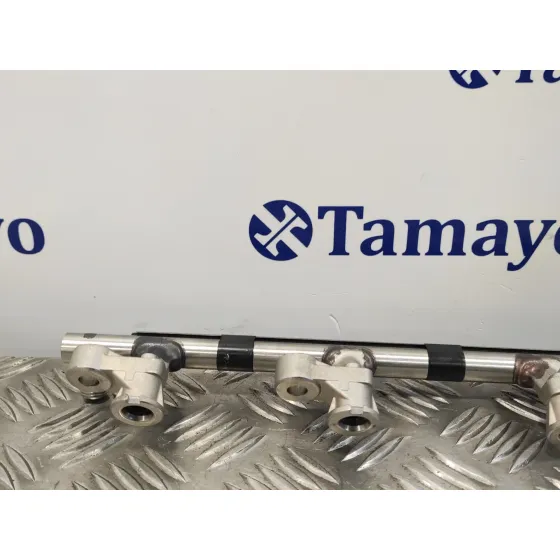Rampa Inyectora para Mazda 3 Berlina (Bp)