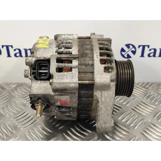 Alternador para Nissan Almera (N16/E)