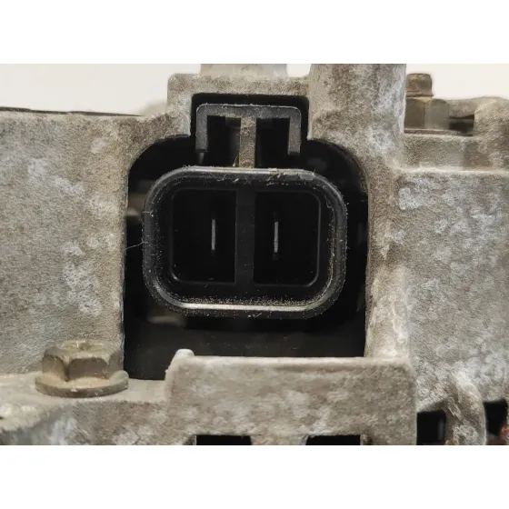 Alternador para Nissan Almera (N16/E)