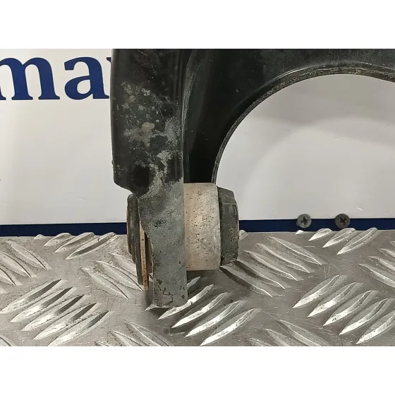 Brazo Suspension Inferior Delantero Derecho para Dacia Sandero