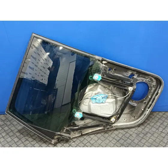 Elevalunas Trasero Derecho para Volkswagen Touareg (7L6)