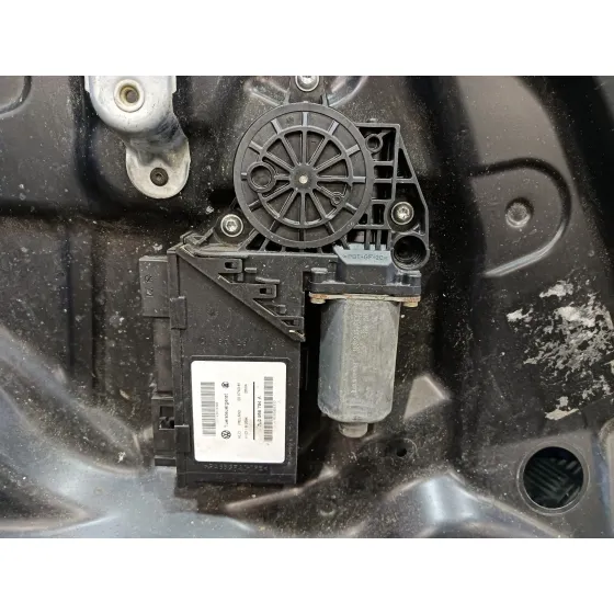 Elevalunas Trasero Derecho para Volkswagen Touareg (7L6)