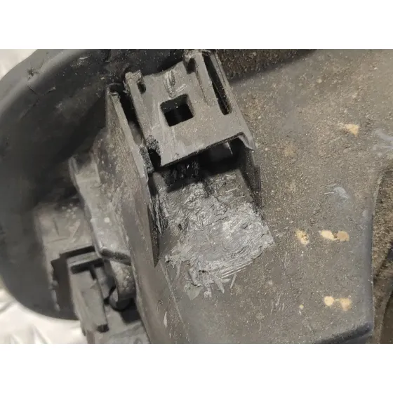Tapa Exterior Combustible para Land Rover Range Rover Sport