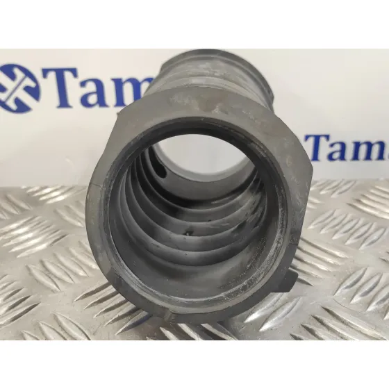 Tubo para Mazda 3 Berlina (Bp)