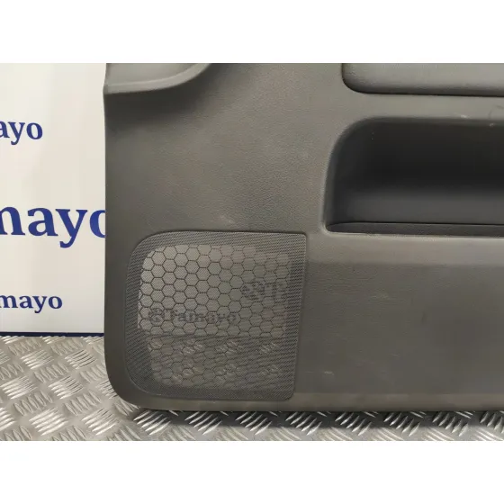 Guarnecido Puerta Delantera Derecha para Volkswagen Touareg (7L6)