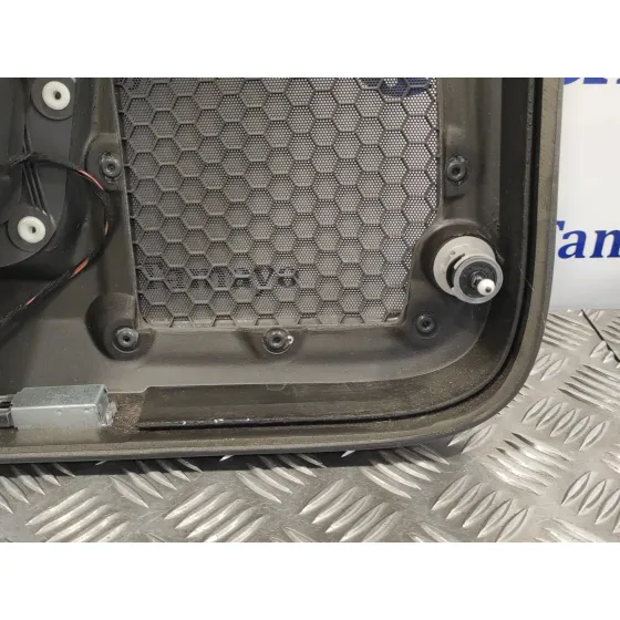 Guarnecido Puerta Delantera Derecha para Volkswagen Touareg (7L6)