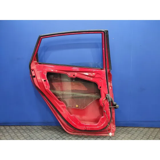 Puerta Trasera Izquierda para Ford Fiesta (Cb1)