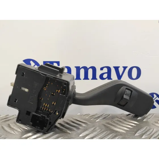 Mando Intermitentes para Ford Focus Berlina (Cap)