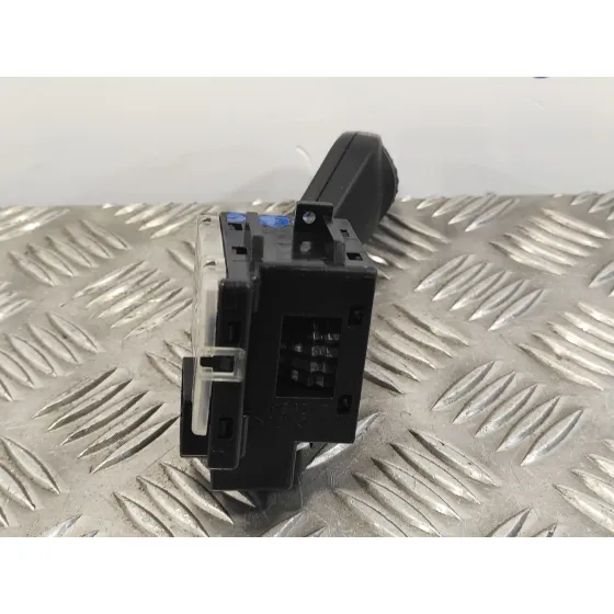 Mando Limpia para Ford Focus Berlina (Cap)