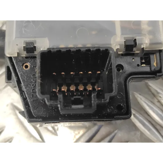 Mando Limpia para Ford Focus Berlina (Cap)