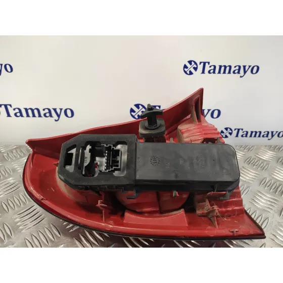 Piloto Trasero Derecho para Renault Clio Ii Fase Ii (B/Cb0)