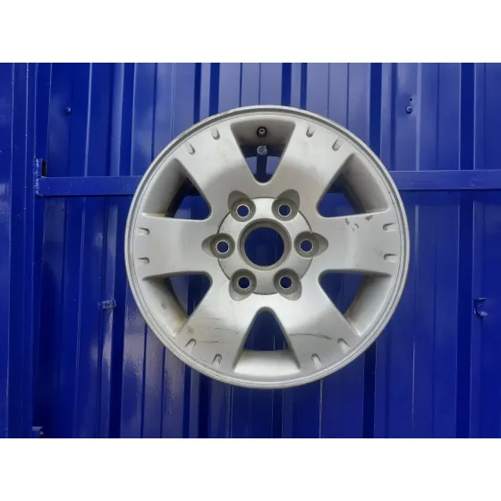 Llanta para Mitsubishi Montero (V60/V70)