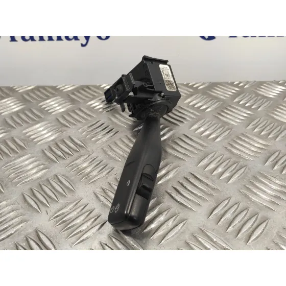 Mando Limpia para Volkswagen Golf V Berlina (1K1)