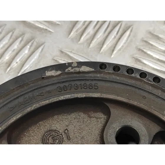 Polea Ciguenal para Volvo Xc90