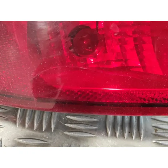 Piloto Trasero Izquierdo para Opel Corsa D