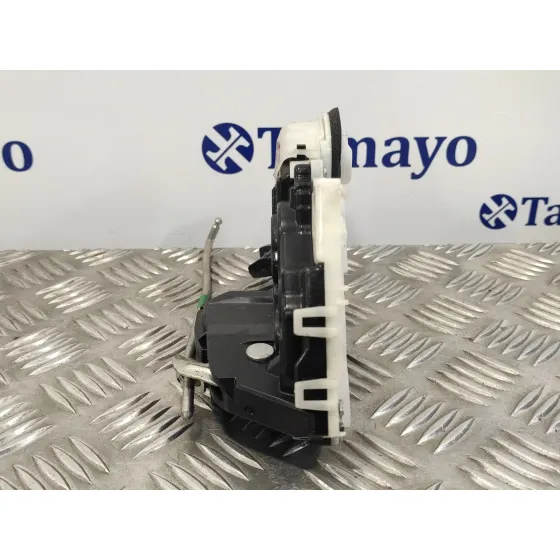 Cerradura Puerta Delantera Derecha para Toyota Yaris