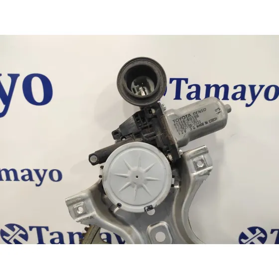 Elevalunas Delantero Derecho para Toyota Yaris