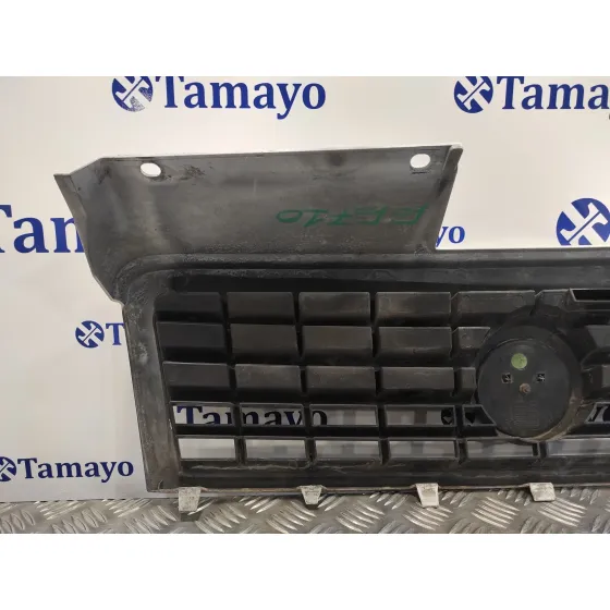 Rejilla Delantera para Fiat Doblo (119)